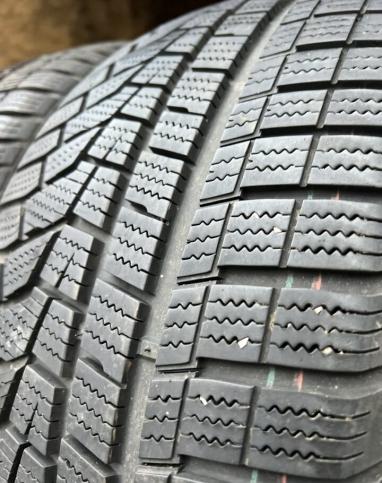 Hankook Winter I'Cept Evo2 W320 225/45 R18