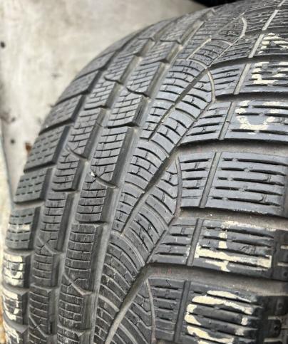 Pirelli Winter Sottozero 240 Serie II 255/40 R18