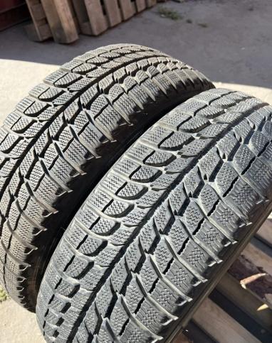 Michelin X-Ice 215/60 R17