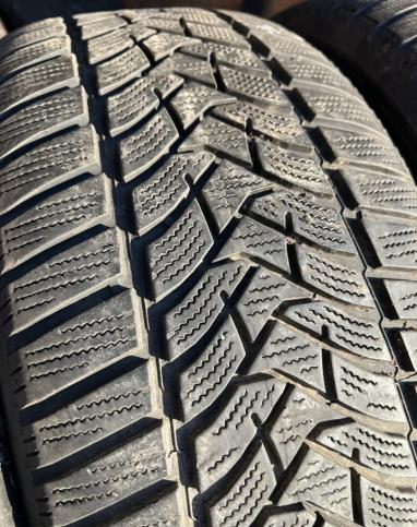 Dunlop Winter Sport 5 215/50 R17