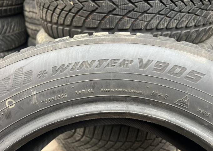 Yokohama W.Drive V905 215/60 R16