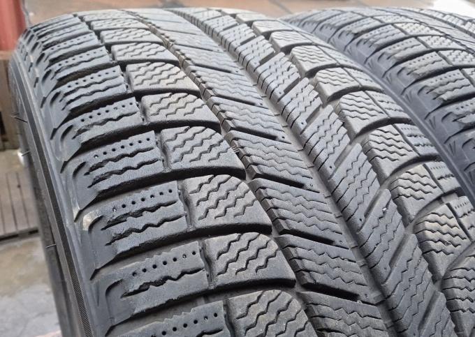 Michelin X-Ice 3 235/50 R18