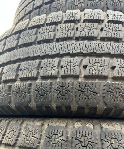 Toyo Garit G4 215/60 R16