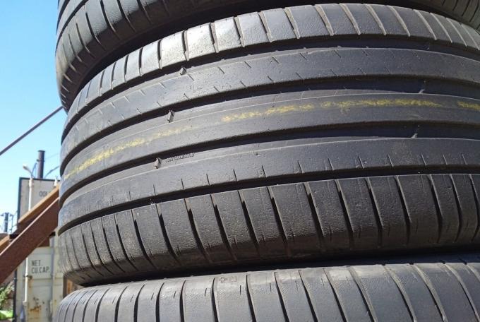 Michelin Pilot Sport 4 SUV 275/45 R21