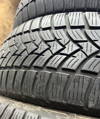 Esa-Tecar Super Grip 9 HP 205/60 R16