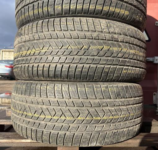 Pirelli Scorpion Winter 285/45 R22