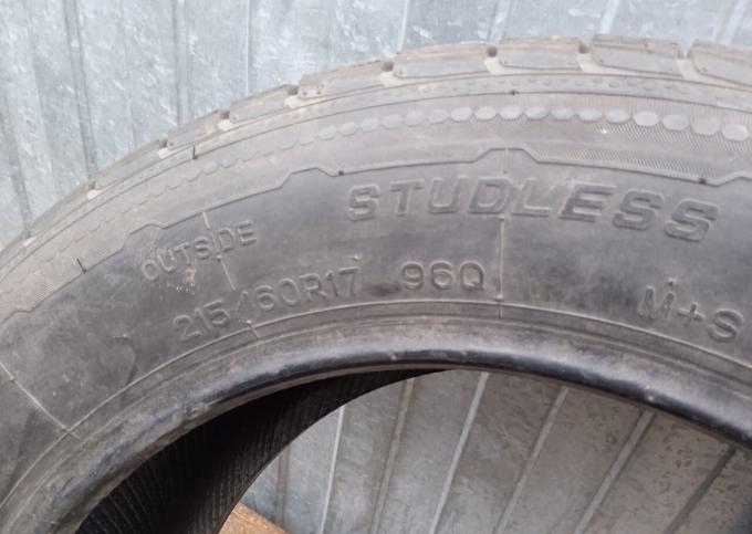 Nankang ESSN-1 Corsafa 215/60 R17