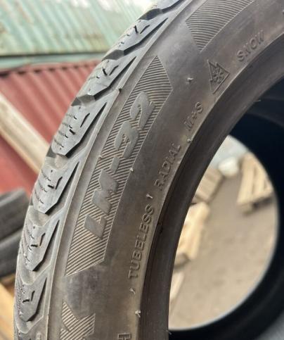 Bridgestone Blizzak LM-32 195/50 R16