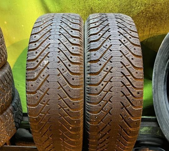 Goodyear UltraGrip 500 225/65 R17