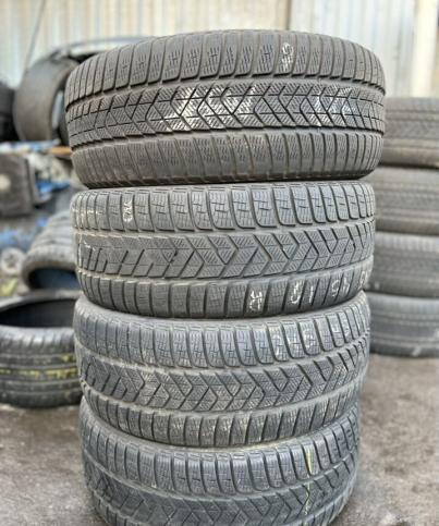 Pirelli Winter Sottozero 3 245/45 R19