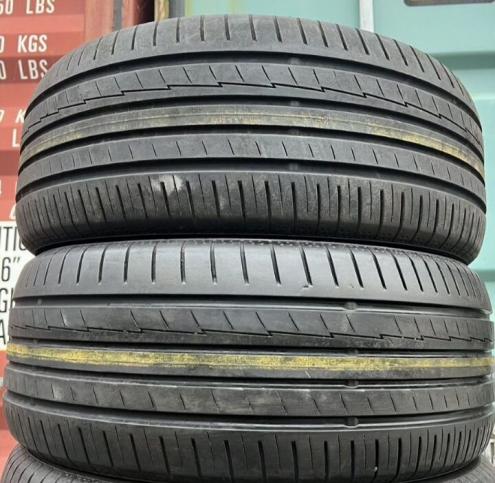 Yokohama BluEarth AE50 235/50 R17