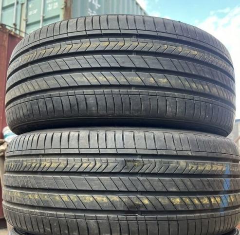 Kumho Majesty 9 Solus TA91 225/40 R19