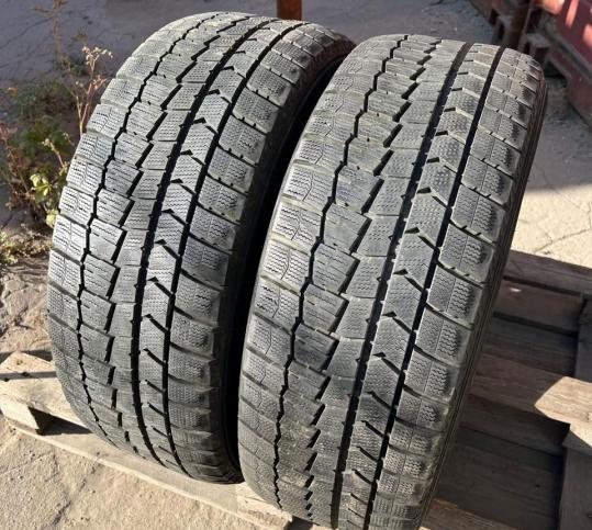 Dunlop Winter Maxx WM02 235/50 R18