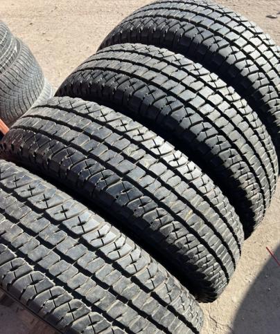 Michelin LTX A/T2 235/80 R17