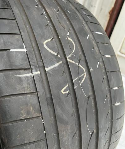 Yokohama Advan Sport V103 295/35 R21