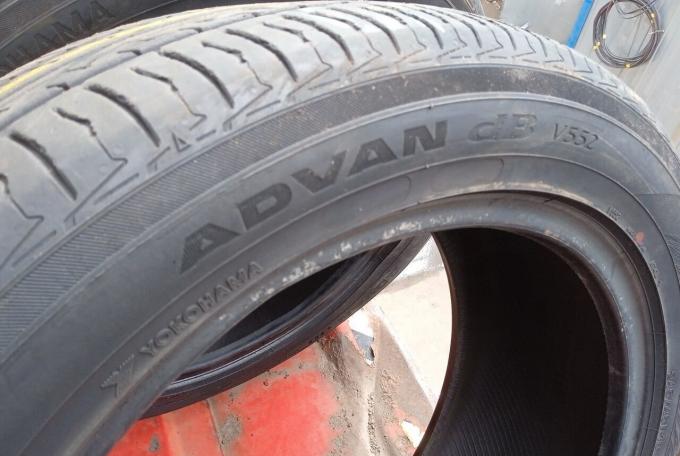 Yokohama Advan dB V552 245/45 R18