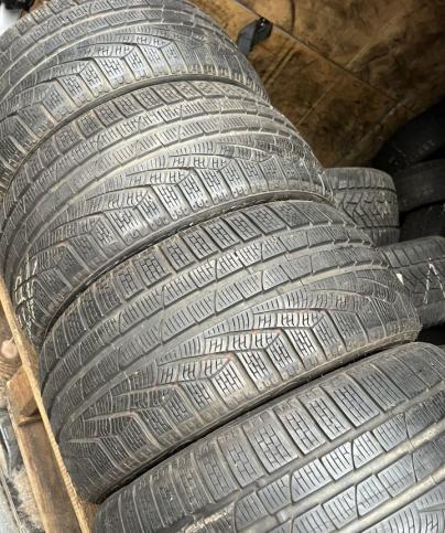 Pirelli Winter Sottozero 240 Serie II 235/35 R19