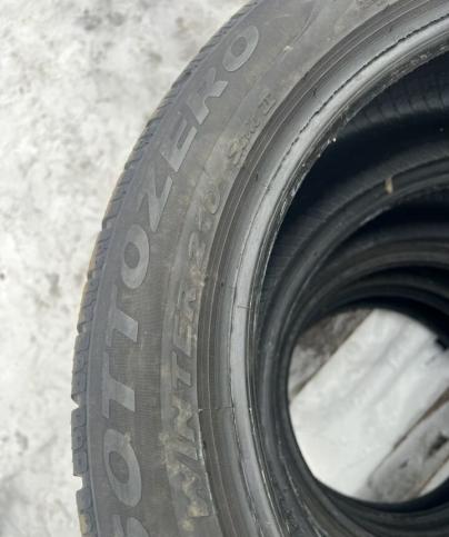 Pirelli Winter Sottozero 210 Serie II 235/50 R19