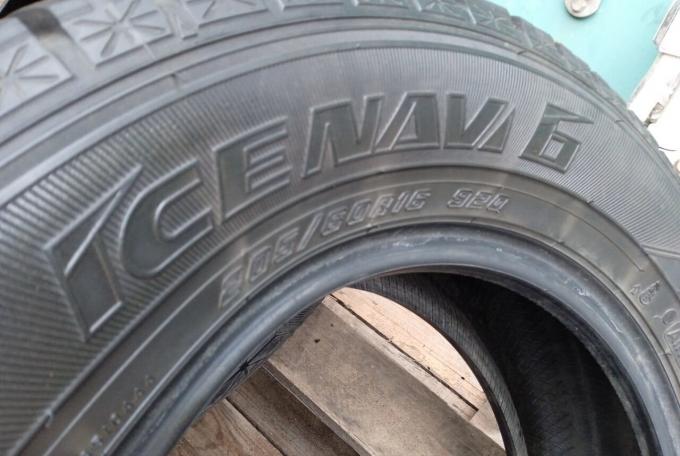 Goodyear Ice Navi 6 205/60 R16