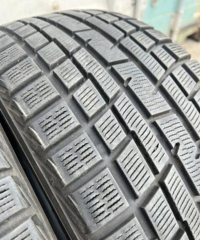 Yokohama Ice Guard IG30 205/55 R16