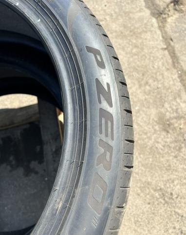 Pirelli P Zero PZ4 265/40 R21