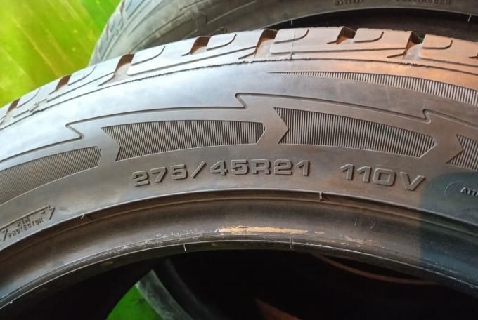 Goodyear UltraGrip Performance 275/45 R21