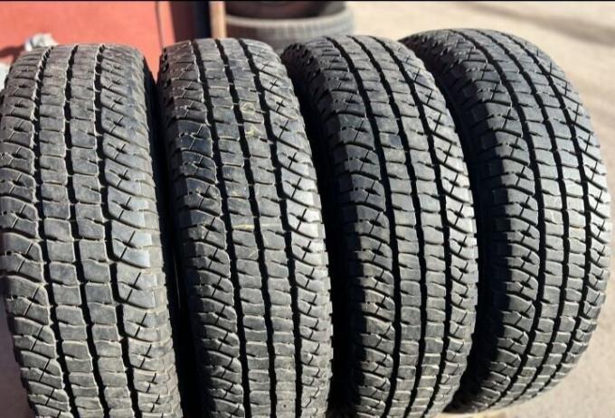 Michelin LTX A/T2 235/80 R17