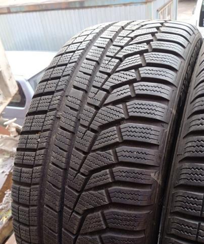 Hankook Winter I'Cept Evo2 W320 215/45 R16