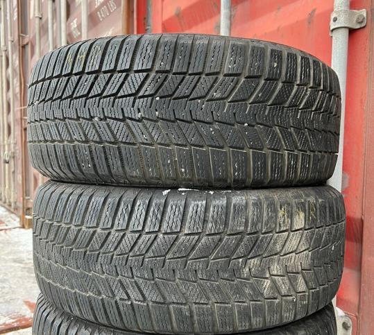 Continental WinterContact SI 215/55 R16