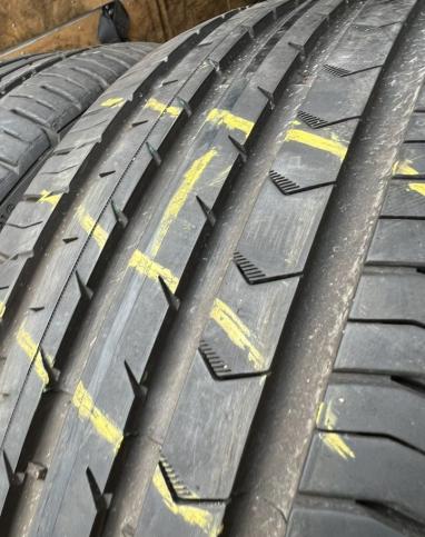 Continental ContiPremiumContact 5 215/55 R16