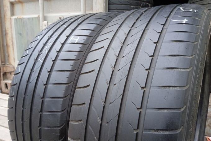 Goodyear EfficientGrip 225/45 R18