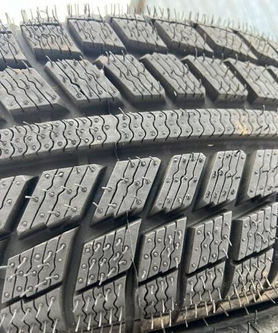 Syron Everest 1 Plus 195/55 R16