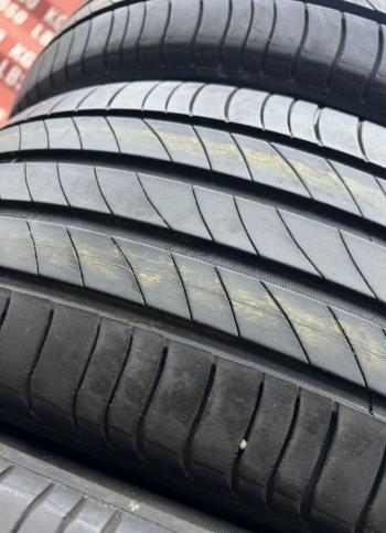 Michelin Primacy 4 215/55 R17