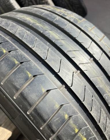 Pirelli P Zero PZ4 285/30 R22