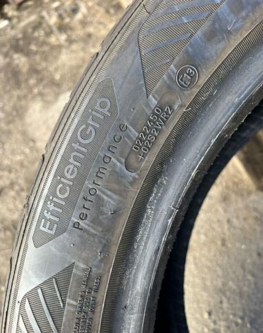 Goodyear EfficientGrip Performance 215/50 R19