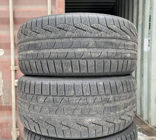 Pirelli Winter Sottozero 240 Serie II 255/40 R20 и 285/35 R20