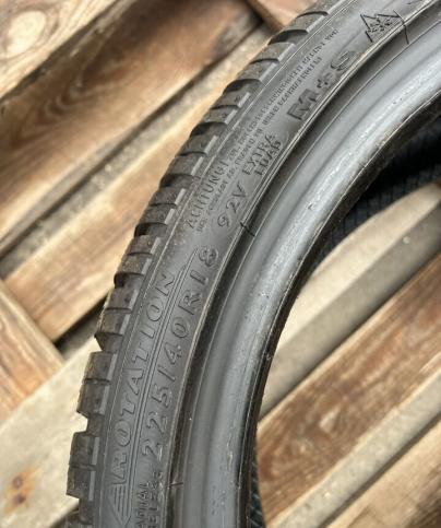 Dunlop SP Winter Sport 4D 225/40 R18