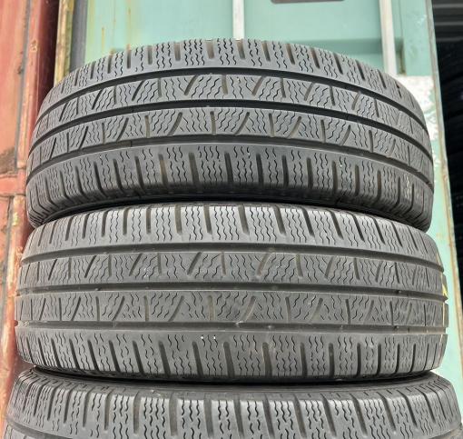 Pirelli Carrier Winter 205/65 R16C