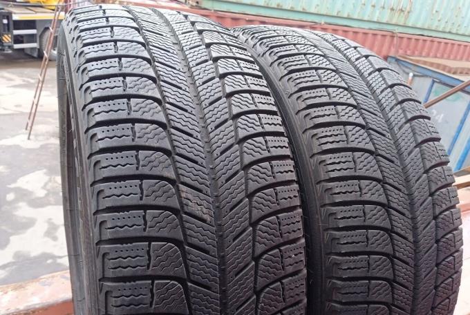Michelin X-Ice 3 205/55 R16