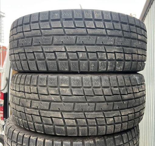 Yokohama Ice Guard IG30 205/55 R16