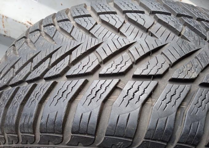 Goodyear Eagle UG GW-3 235/60 R16