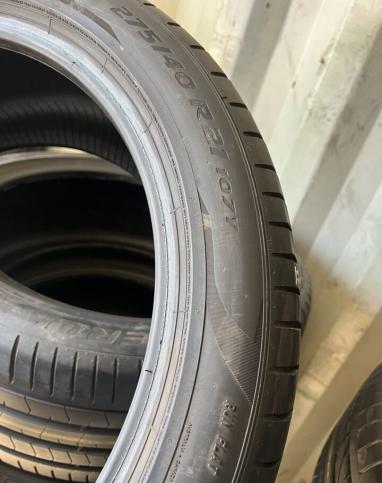 Pirelli P Zero PZ4 275/40 R21