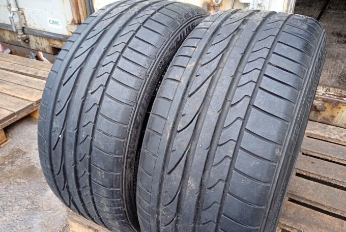 Bridgestone Potenza RE050A 235/40 R18