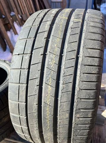 Pirelli P Zero PZ4 305/30 R20