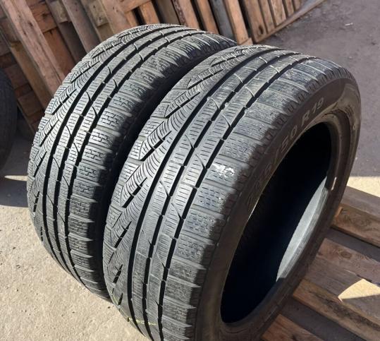 Pirelli Winter Sottozero 210 Serie II 235/50 R19