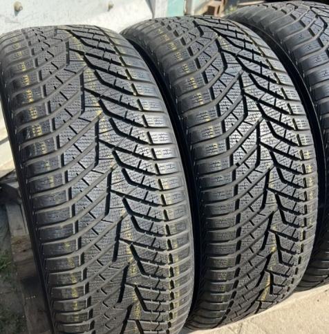 Yokohama BluEarth Winter V905 255/45 R20