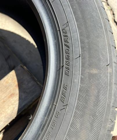 Goodyear EfficientGrip Eco EG01 215/60 R16