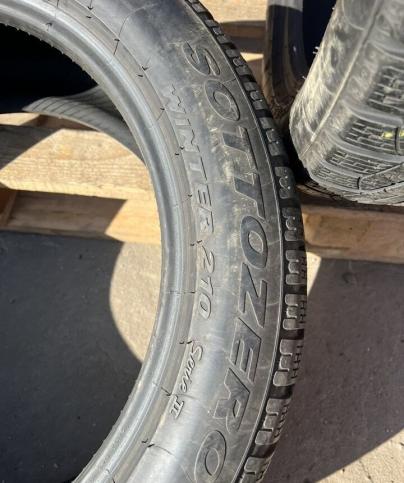 Pirelli Winter Sottozero 210 Serie II 235/50 R19