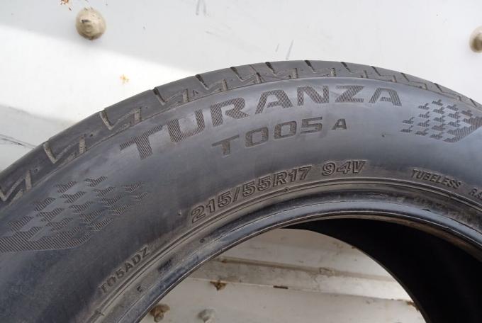 Bridgestone Turanza T005A 215/55 R17