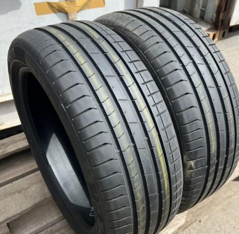 Pirelli P Zero PZ4 225/45 R19